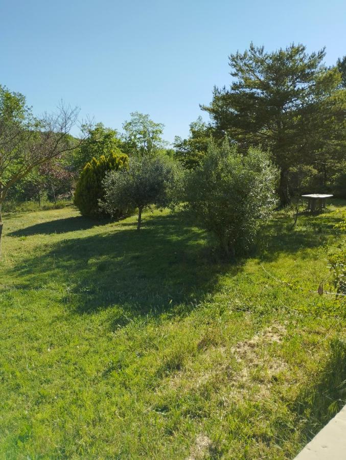 Chambre D Hotes En Provence, Au Pied Du Luberon, Les Coquelicots La Tour-dʼAigues Buitenkant foto