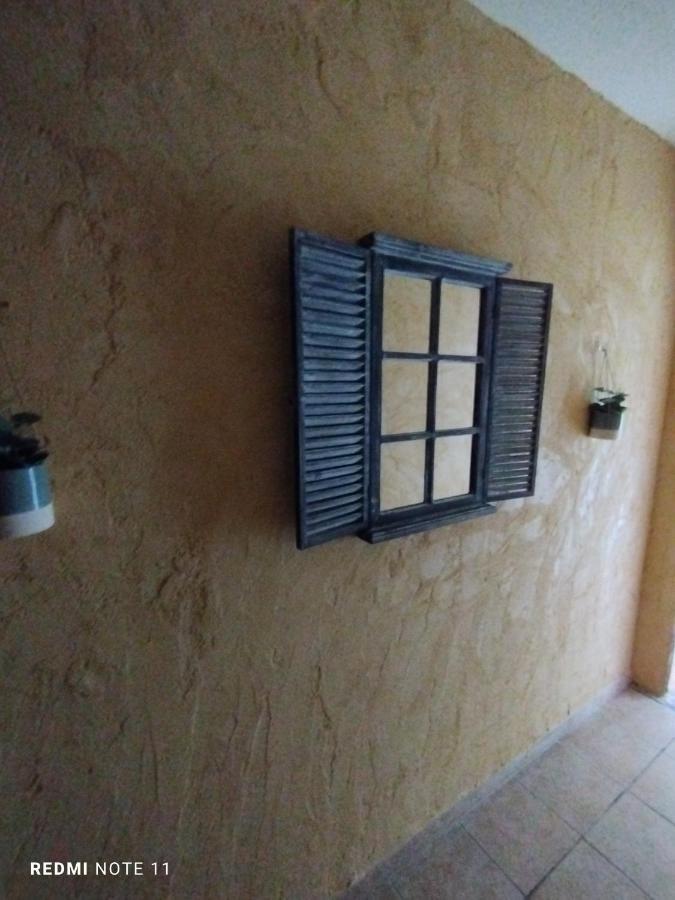 Chambre D Hotes En Provence, Au Pied Du Luberon, Les Coquelicots La Tour-dʼAigues Kamer foto